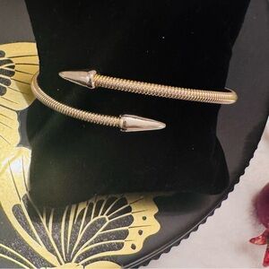 Spear Head Tips Gold Plated Adjustable Cuff